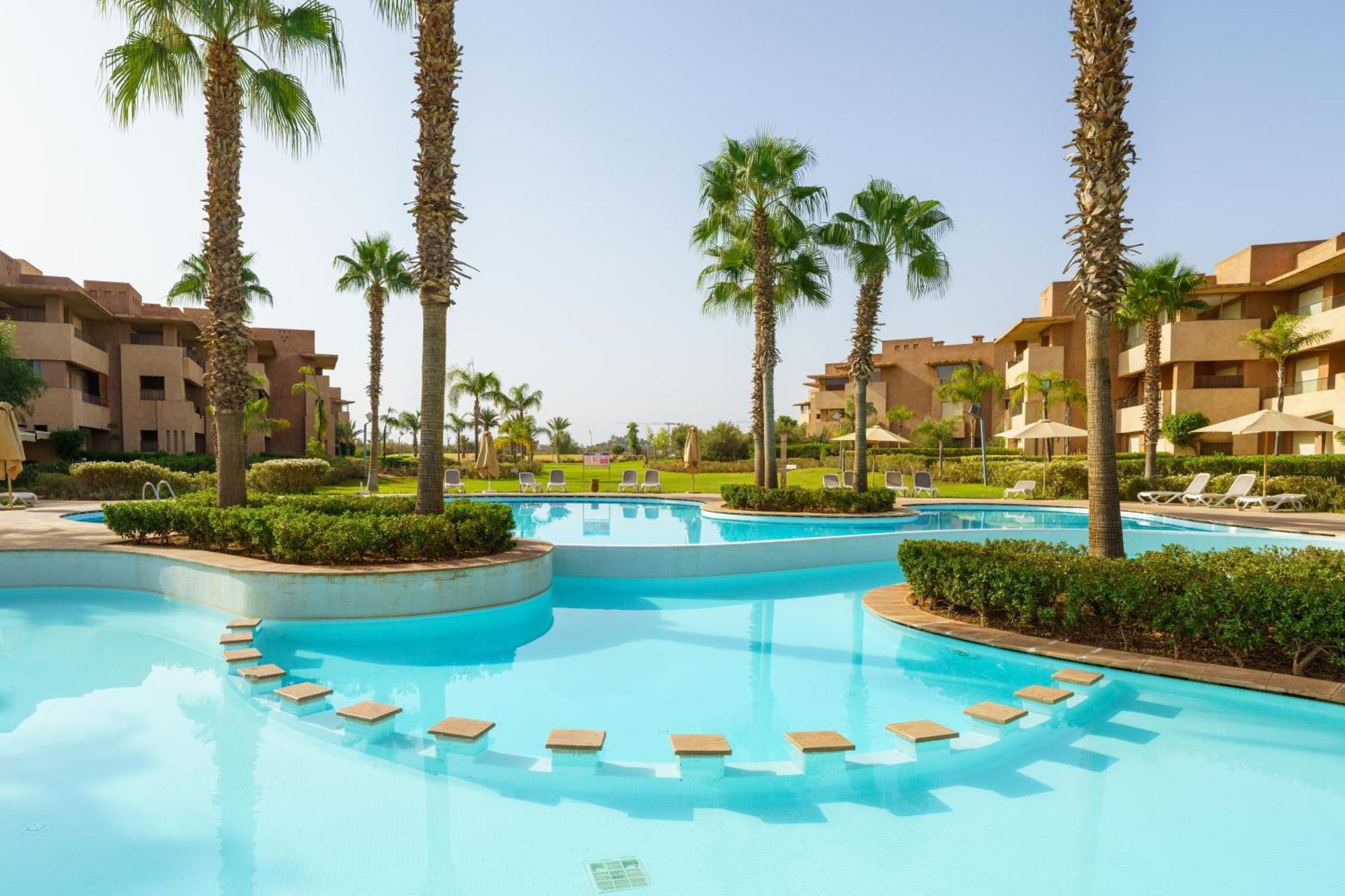 Luxury Xl Golf View Retreat Private Garden Apartamento *