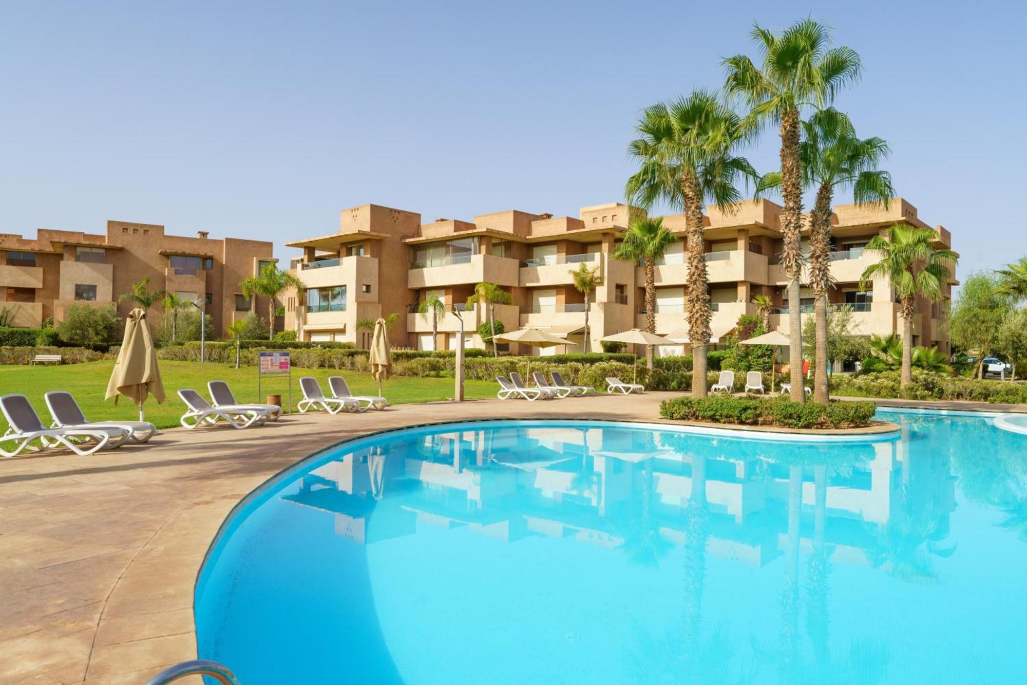 Luxury Xl Golf View Retreat Private Garden Apartamento *