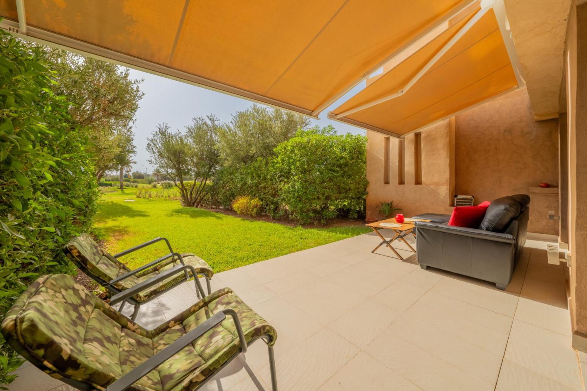 Luxury Xl Golf View Retreat Private Garden Apartamento *