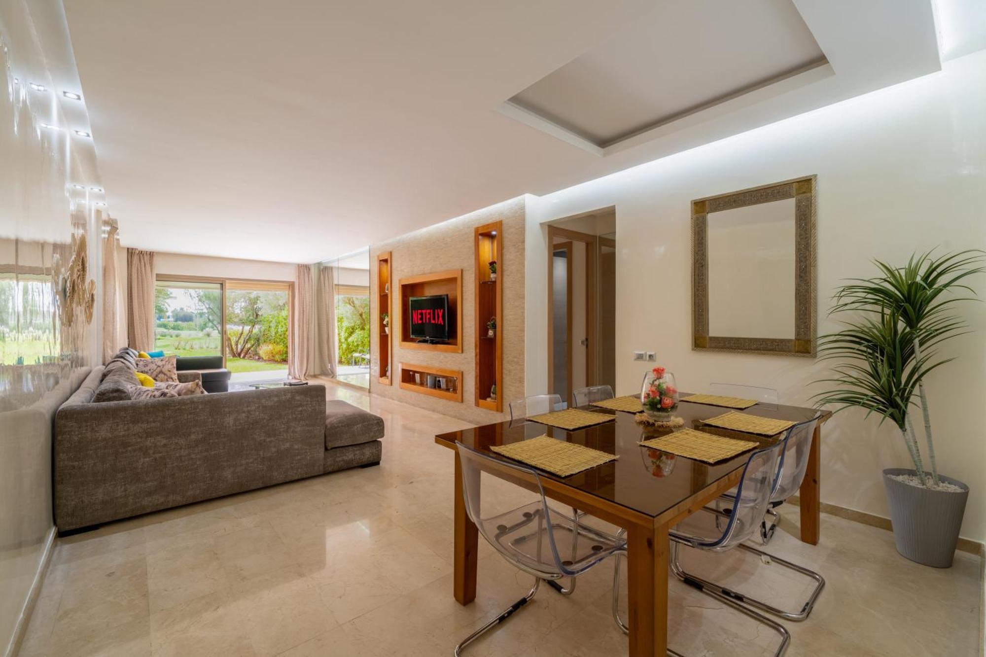 Luxury Xl Golf View Retreat Private Garden Apartamento *